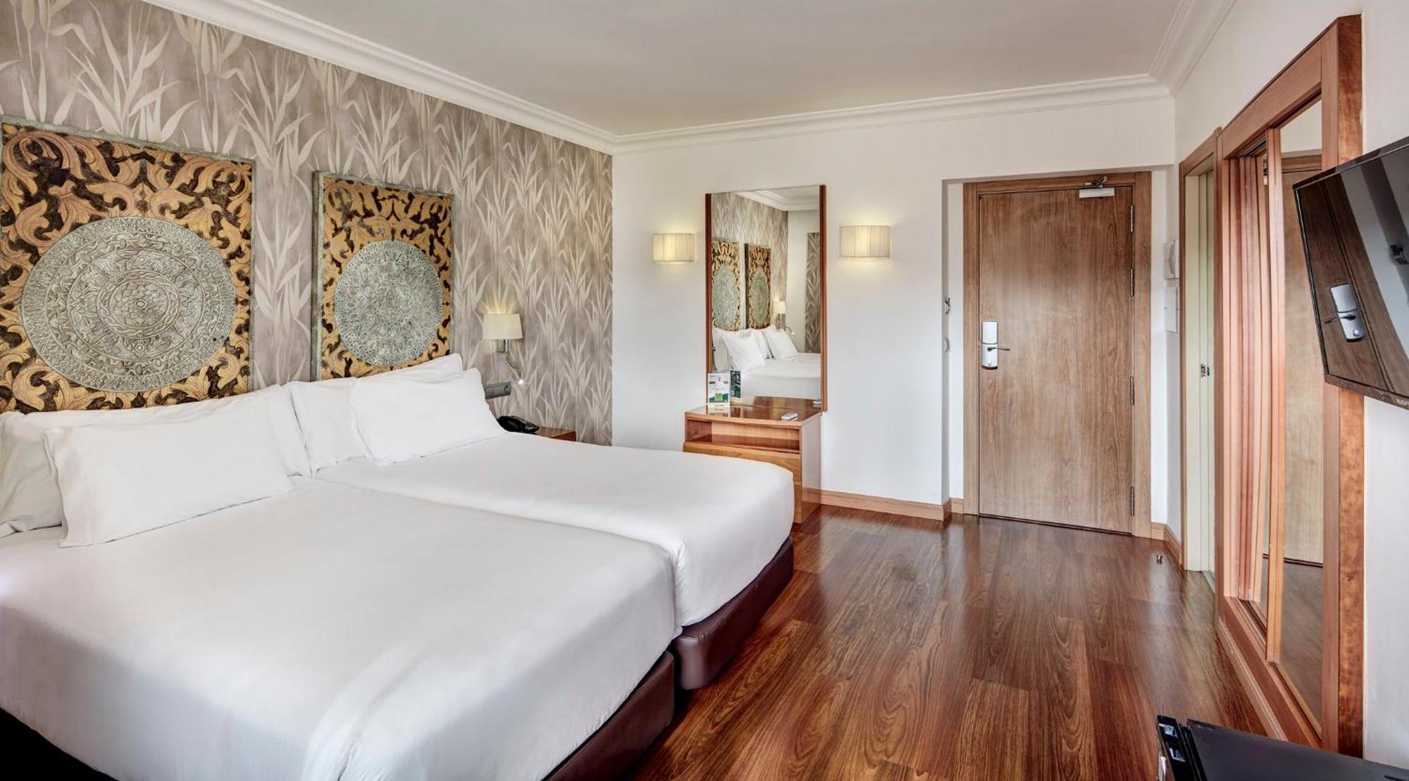 Sercotel Hotel President フィゲラス エクステリア 写真